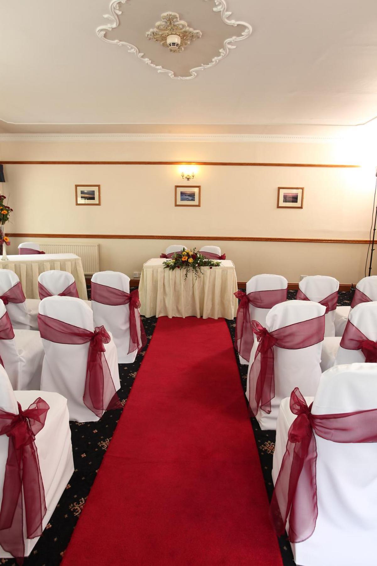 Best Western Premier Heronston Hotel & Spa Bridgend  Facilities photo